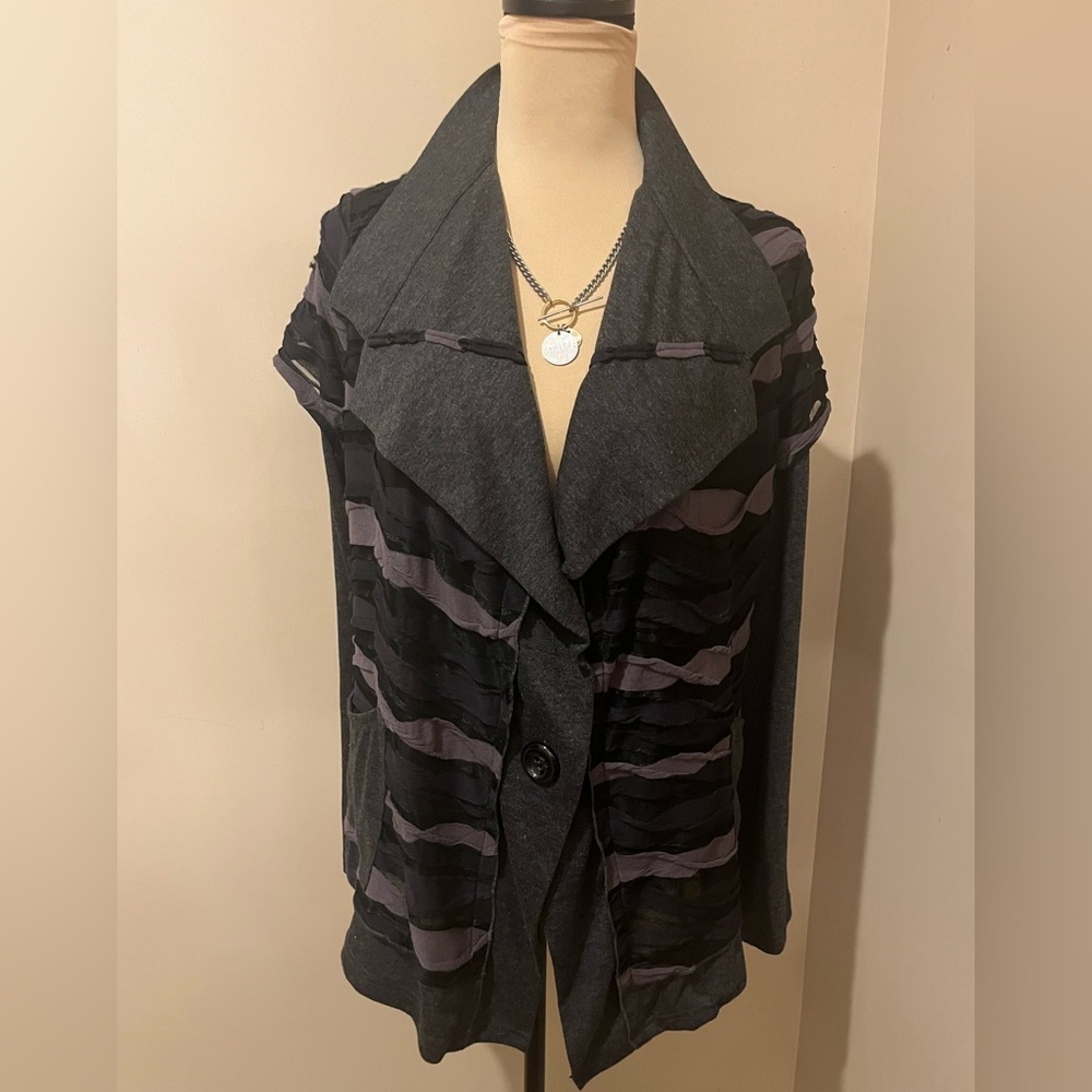 Fantazia Gray and Black Striped Open Front Cardigan, size Medium